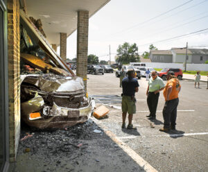 Vehicle smashes through multiple Pinecrest Plaza storefronts